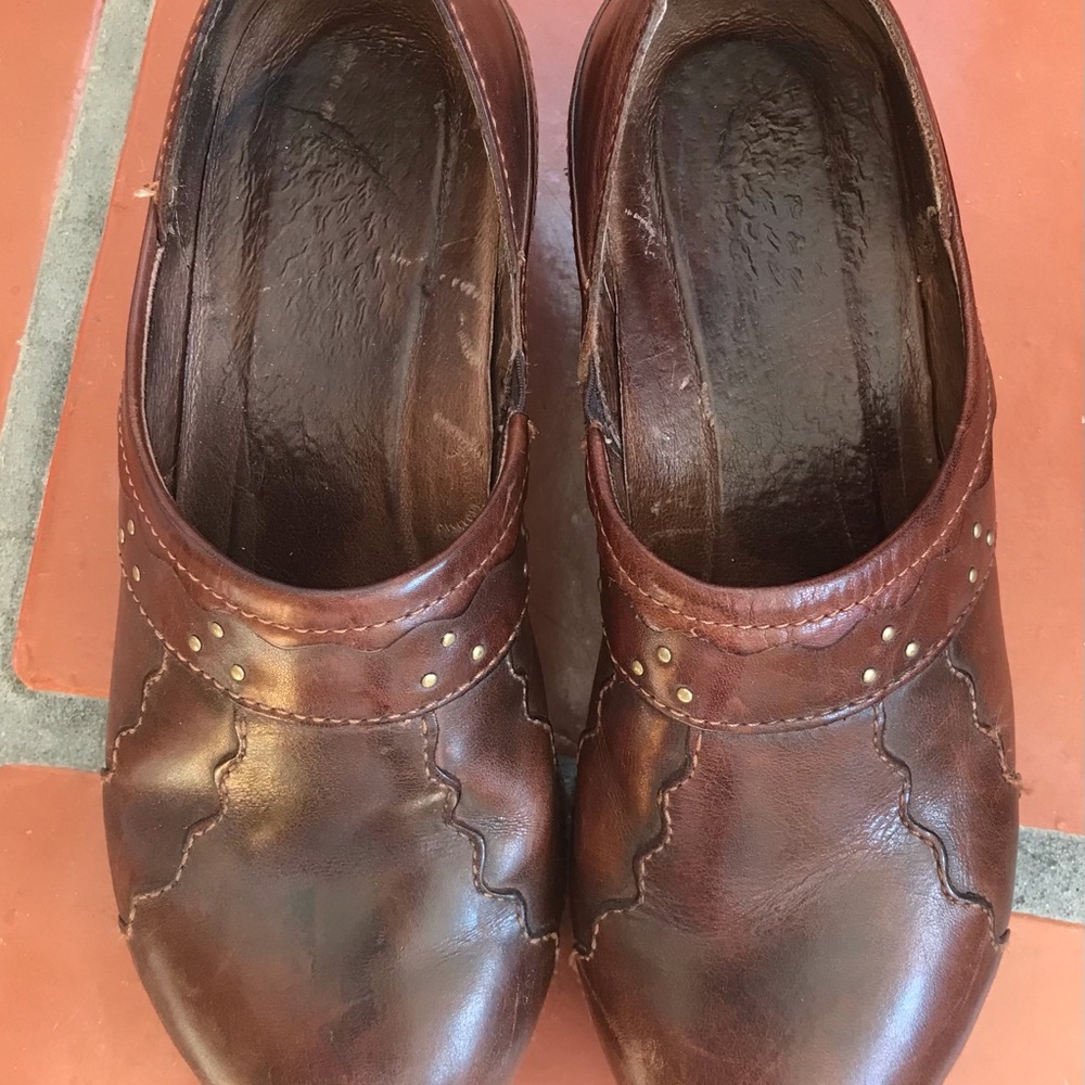 Dansko Clogs - Picture 4 of 5